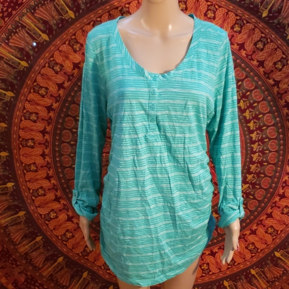 **Host Pick** Liz Lange maternity roll tab Henley XL